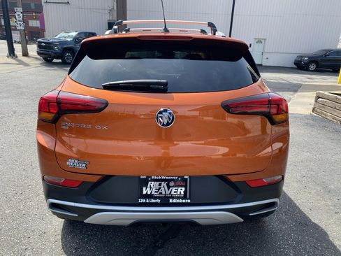 Certified 2022 Buick Encore GX Select AWD/4WD image 6