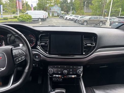 Used 2024 Dodge Durango GT AWD/4WD image 23