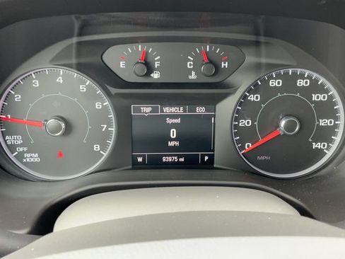 Used 2018 GMC Acadia SLE FWD image 30