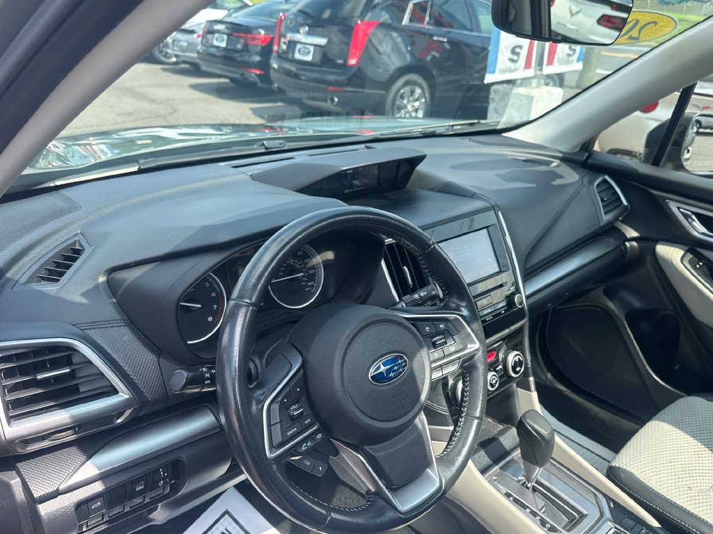 Used 2020 Subaru Forester Premium AWD/4WD image 32