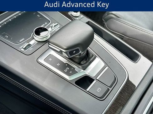 Used 2018 Audi Q5 Prestige w/ Prestige Package image 19