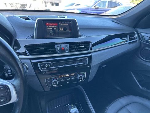 Used 2018 BMW X1 sDrive28i FWD image 16