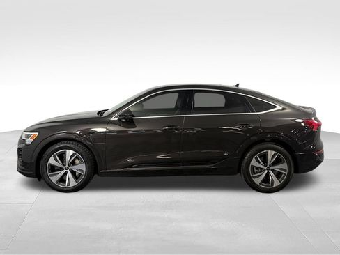 Used 2024 Audi Q8 e-tron Premium Plus w/ Premium Plus Package AWD/4WD image 8