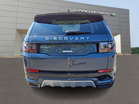 Certified 2025 Land Rover Discovery Sport S image 7