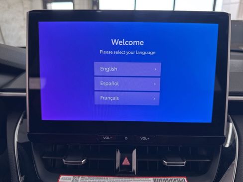 Used 2026 Toyota Corolla Cross XLE image 25