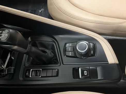 Used 2018 BMW X1 sDrive28i FWD image 12