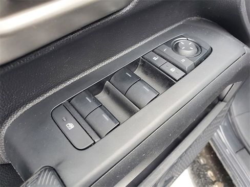 Used 2024 Toyota Tacoma TRD Off-Road w/ TRD Off Road Upgrade Package image 17