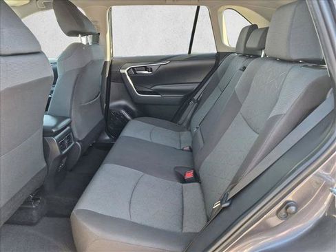Certified 2025 Toyota RAV4 XLE FWD image 18