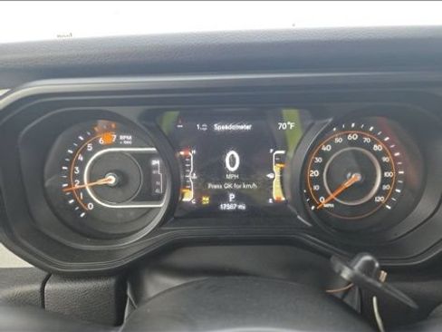 Used 2025 Jeep Wrangler Unlimited Sport AWD/4WD image 10