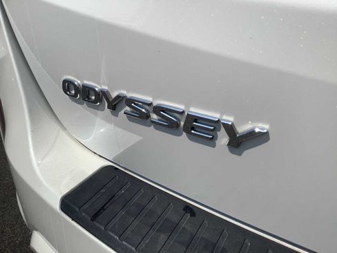 Used 2025 Honda Odyssey EX-L image 6