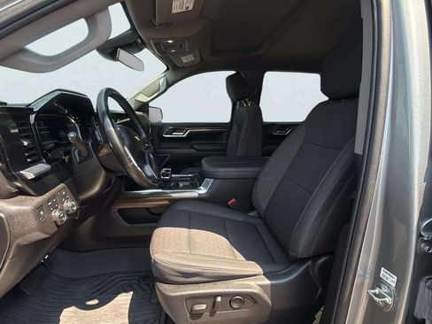Used 2024 Chevrolet Silverado 1500 LT AWD/4WD image 15