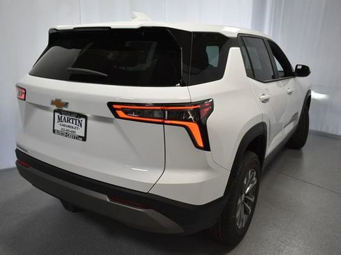 New 2026 Chevrolet Equinox LT FWD image 6