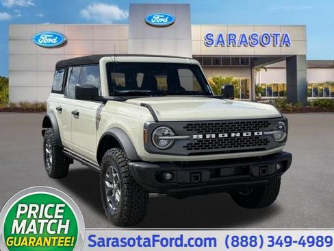 New 2025 Ford Bronco Badlands AWD/4WD image 1
