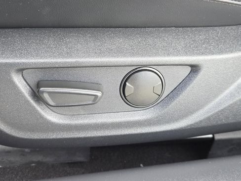 Used 2024 Ford Mustang GT Premium image 24