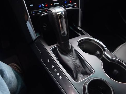 Used 2016 Ford Explorer Limited FWD image 12