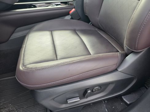 New 2026 Ford Explorer Platinum image 7