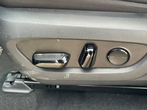 Used 2024 Lexus RX 500h F Sport w/ Convenience Package image 28