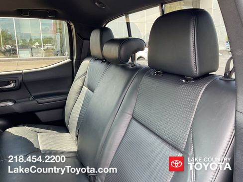 Used 2020 Toyota Tacoma Limited AWD/4WD image 20
