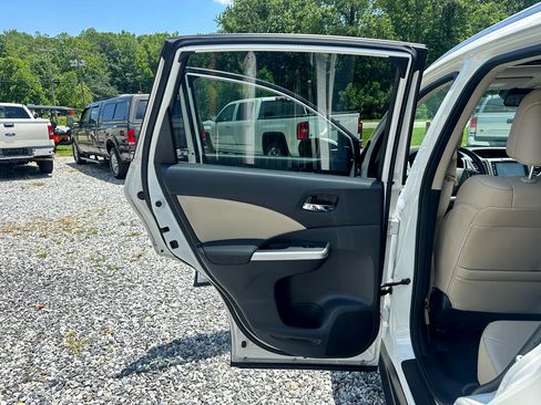 Used 2015 Honda CR-V Touring image 7