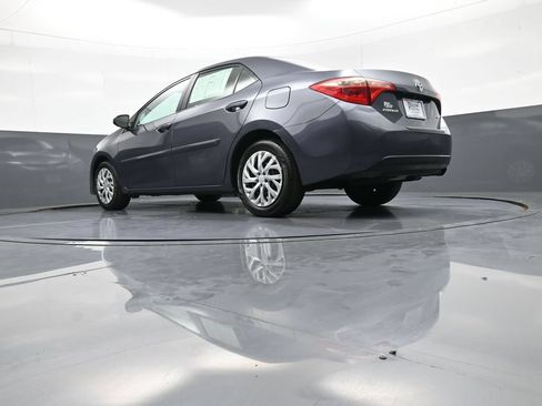 Used 2018 Toyota Corolla LE w/ Body Protection Package FWD image 30