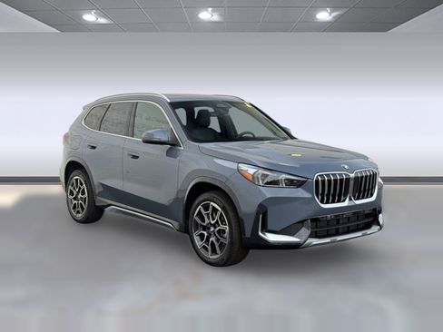Used 2026 BMW X1 xDrive28i image 6