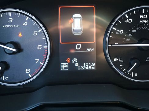 Used 2024 Subaru Outback Premium image 12