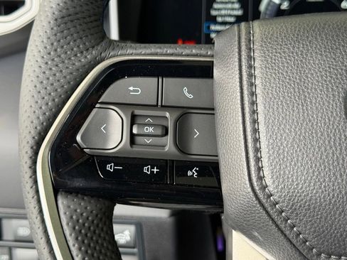 New 2026 Toyota Tundra Platinum AWD/4WD image 22