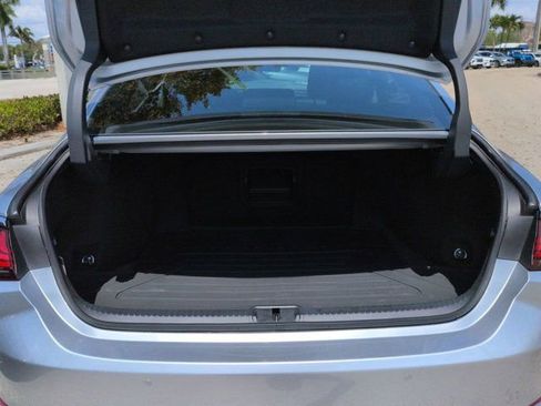Used 2025 Lexus ES 350 w/ Premium Package FWD image 14