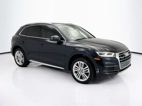 Used 2018 Audi Q5 2.0T Premium Plus w/ Premium Plus Package AWD/4WD image 3