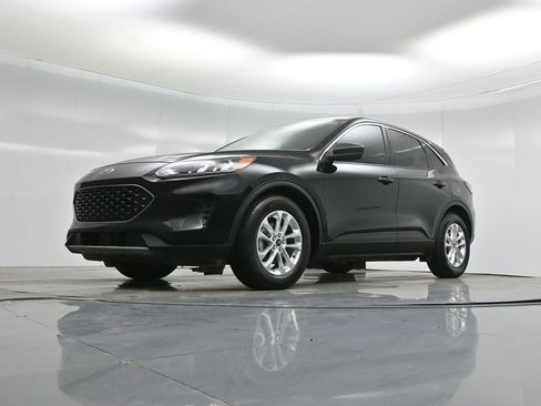 Certified 2022 Ford Escape SE image 42