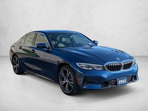 Used 2022 BMW 330i Sedan w/ Convenience Package image 3