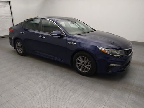 Used 2020 Kia Optima LX FWD image 11