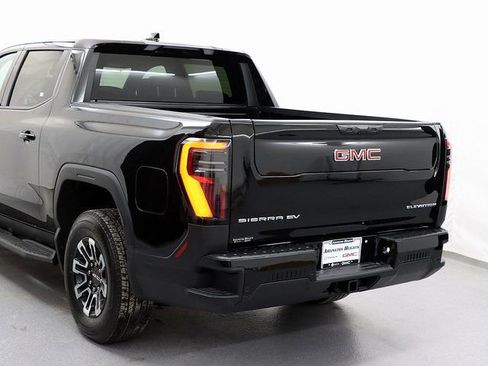 New 2026 GMC Sierra EV Elevation image 9