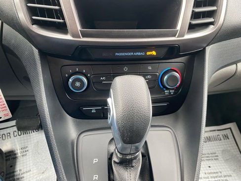 Used 2022 Ford Transit Connect XL FWD image 15