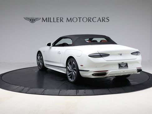 New 2025 Bentley Continental GT Speed image 16