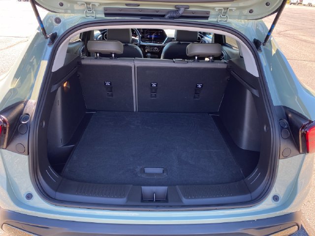 Used 2025 Chevrolet Trax ACTIV w/ Sunroof Package FWD image 21