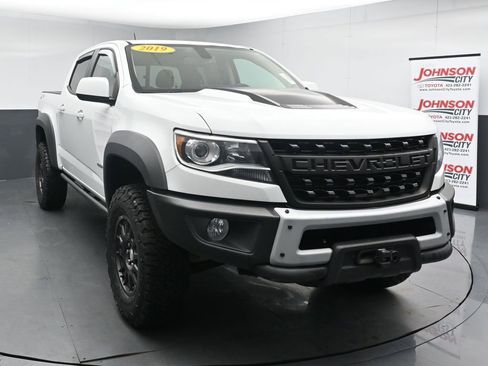 Used 2019 Chevrolet Colorado ZR2 w/ Colorado ZR2 Bison Edition AWD/4WD image 3
