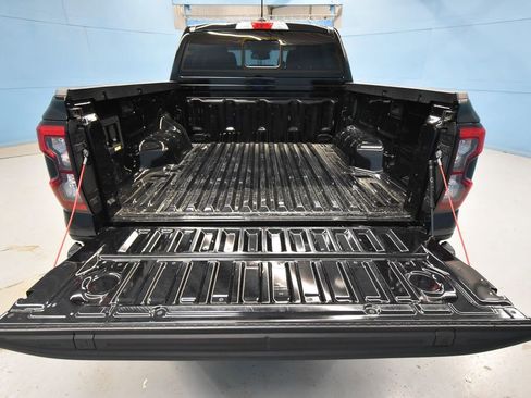 Used 2024 Ford Ranger XLT w/ FX4 Off-Road Package AWD/4WD image 34