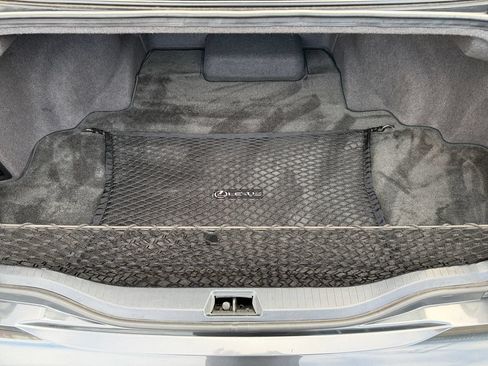 Used 2005 Lexus LS 430 RWD image 16