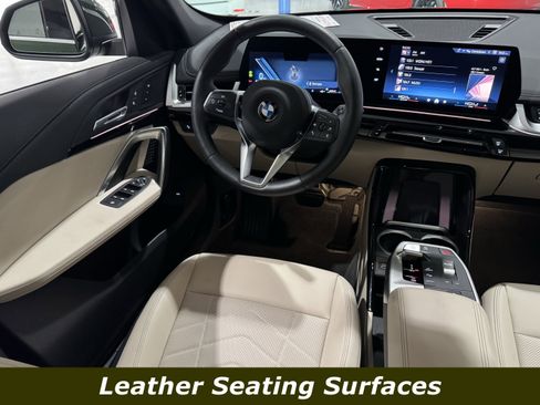 Used 2025 BMW X1 xDrive28i w/ Convenience Package image 4