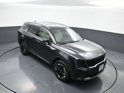 New 2025 Kia Sorento S image 35