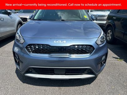 Used 2022 Kia Niro EX Premium
