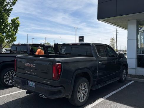 Used 2021 GMC Sierra 1500 Denali AWD/4WD image 3