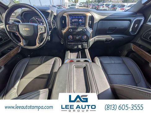 Used 2020 Chevrolet Silverado 1500 High Country w/ Technology Package AWD/4WD image 14