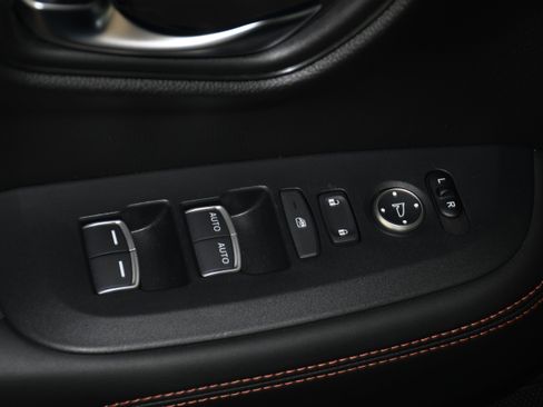 Used 2023 Honda HR-V Sport image 10