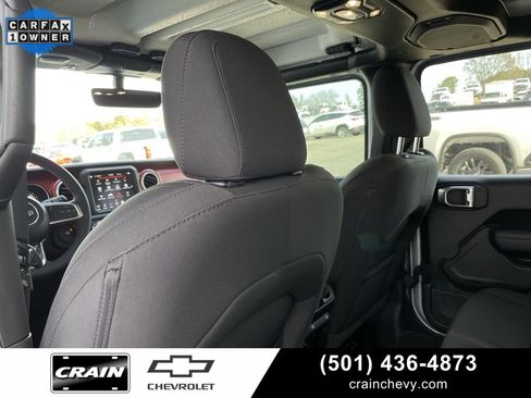 Used 2023 Jeep Gladiator Rubicon image 25