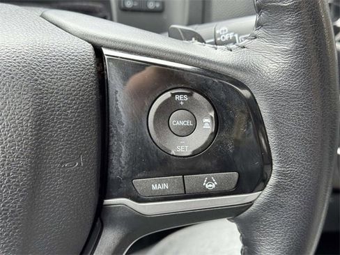 Used 2020 Honda Pilot Touring image 22