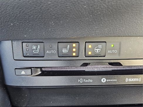 Used 2022 Lexus ES 300h 300h image 21