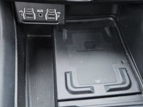 Used 2022 Dodge Durango R/T w/ Blacktop Package RWD image 29