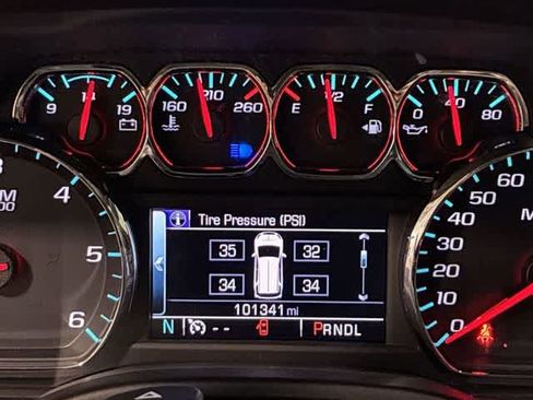 Used 2017 GMC Yukon SLE image 34